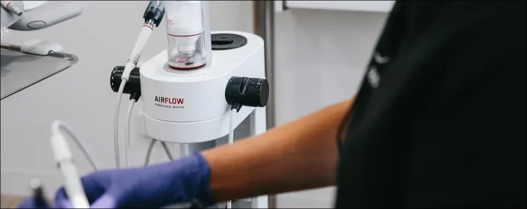 Airflow® Clean at Smile Lounge in Narre Warren, Melbourne
