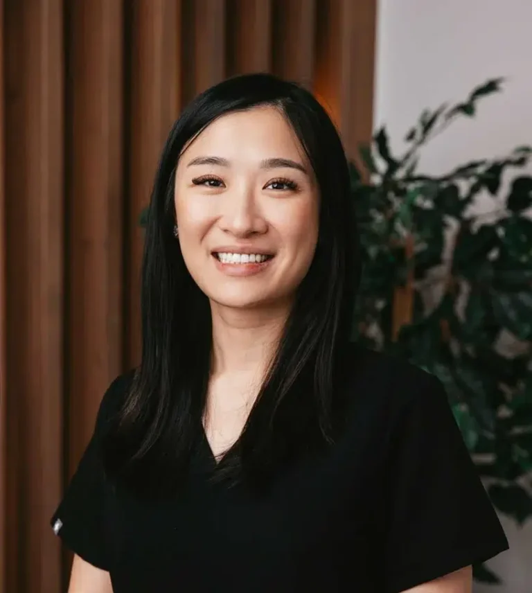 Dr Chu Tan, General Dentist at Smile Lounge in Narre Warren