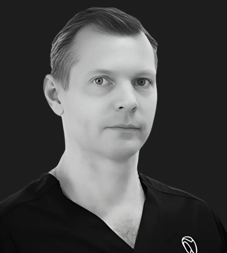 Mr Oleg Novak, Dental Prosthetist at Smile Lounge in Narre Warren