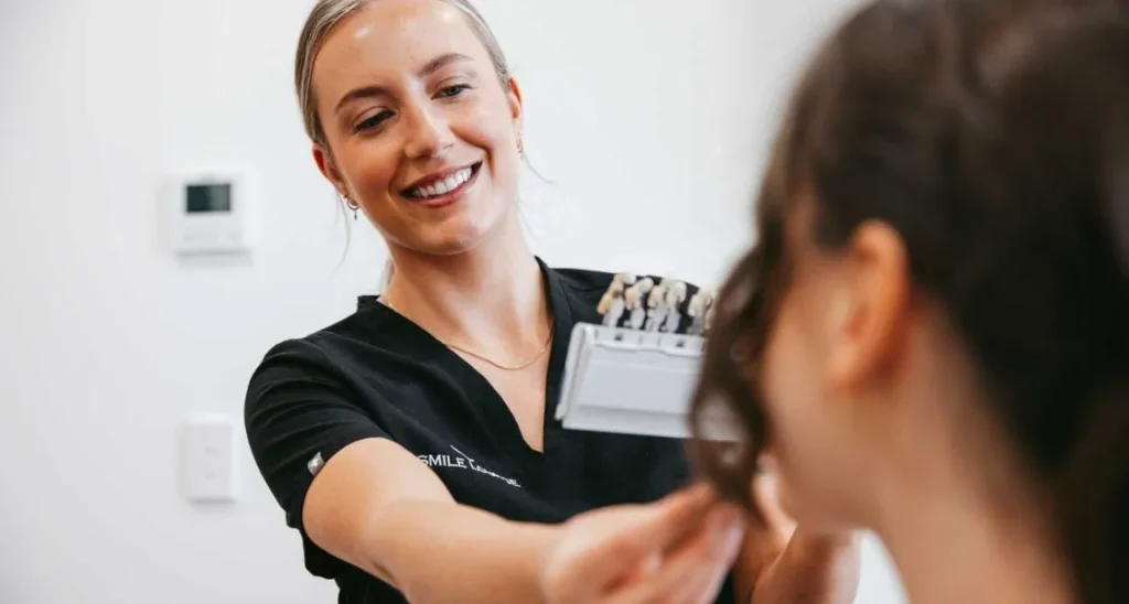 Traditional Porcelain Veneers vs No-Prep Veneers: Which Path to Your Ideal Smile?