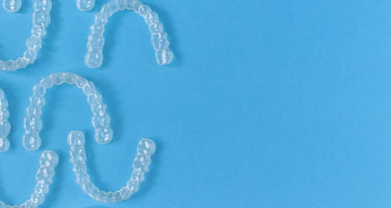Aligner Comfort vs Traditional Braces: A Daily Life Comparison